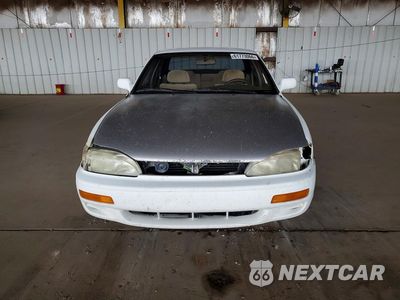 Piąte zdjęcie samochodu w środku: 1996 TOYOTA CAMRY LE VIN:JT2BG12K1T0414474 - miniatura
