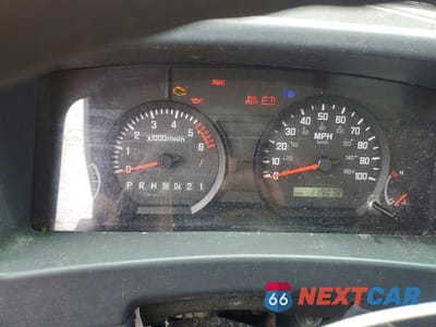 Zdjęcie 9 z 13 samochodu: 2016 ISUZU NPR - BOX TRUCK VIN:54DB4W1B6GS807343 - miniatura