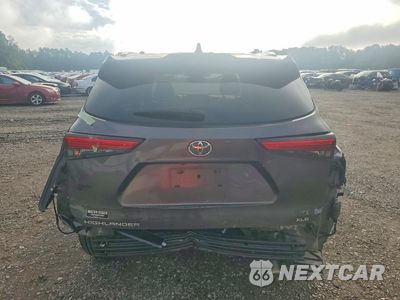Zdjęcie 6 z 14 samochodu: 2021 TOYOTA HIGHLANDER XLE VIN:5TDGZRAH0MS051353 - miniatura
