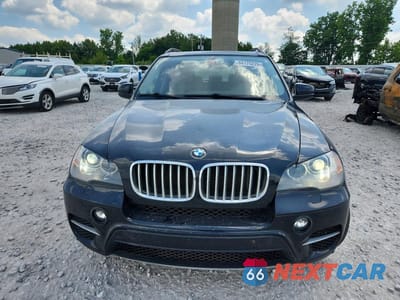 Piąte zdjęcie samochodu w środku: 2013 BMW X5 XDRIVE35D VIN:5UXZW0C56D0B93632 - miniatura