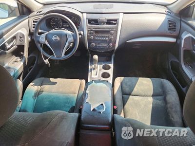 Zdjęcie 8 z 13 samochodu: 2015 NISSAN ALTIMA 2.5 S VIN:1N4AL3AP7FN389018 - miniatura
