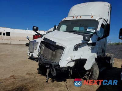2023 FREIGHTLINER CASCADIA 116 SEMI TRUCK 1FUJHTDV4PLNY5039 - główne zdjęcie licytacji z USA - miniatura