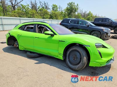 Czwarte zdjęcie samochodu z boku: 2022 PORSCHE TAYCAN CROSS TURISMO TURBO VIN:WP0BC2Y18NSA74211 - miniatura