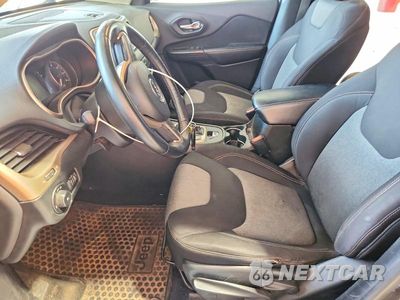 Zdjęcie 7 z 13 samochodu: 2014 JEEP CHEROKEE LATITUDE VIN:1C4PJMCB9EW247523 - miniatura