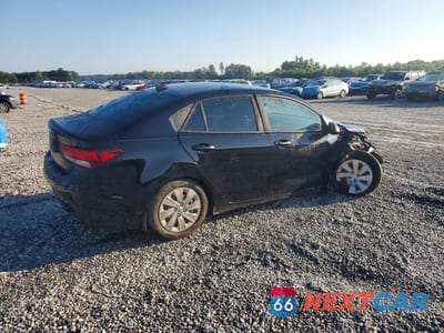 Trzecie zdjęcie samochodu z tyłu: 2018 KIA RIO LX VIN:3KPA24AB9JE079585 - miniatura