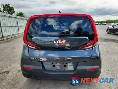 Zdjęcie 6 z 12 samochodu: 2022 KIA SOUL LX VIN:KNDJ23AU1N7829238 - miniatura