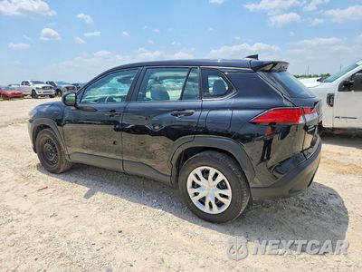 Drugie zdjęcie samochodu z przodu: 2024 TOYOTA COROLLA CROSS L VIN:7MUAAAAG6RV077474 - miniatura
