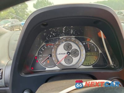Zdjęcie 9 z 12 samochodu: 2004 LEXUS IS 300 VIN:JTHBD192440092547 - miniatura