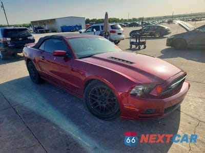 Czwarte zdjęcie samochodu z boku: 2014 FORD MUSTANG VIN:1ZVBP8EM7E5271420 - miniatura