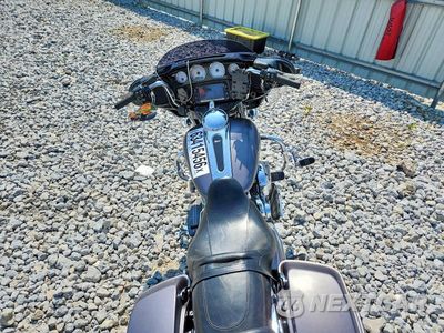 Zdjęcie 6 z 9 samochodu: 2016 HARLEY-DAVIDSON FLHXS STREET GLIDE SPECIAL VIN:1HD1KRM18GB606861 - miniatura