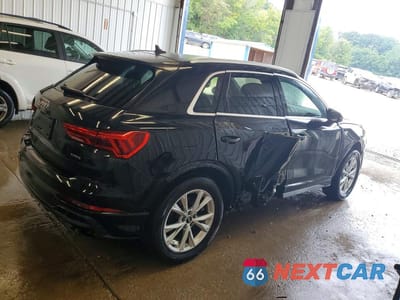 Trzecie zdjęcie samochodu z tyłu: 2022 AUDI Q3 PREMIUM S LINE 45 VIN:WA1DECF38N1114023 - miniatura