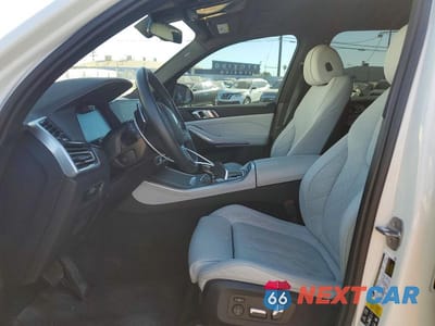 Zdjęcie 7 z 14 samochodu: 2023 BMW X5 XDRIVE40I VIN:5UXCR6C06P9P87042 - miniatura