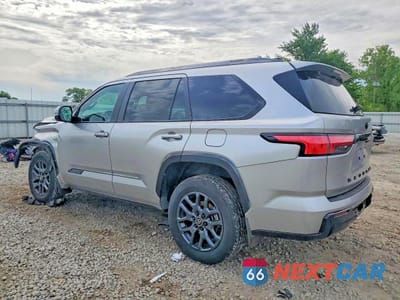 Drugie zdjęcie samochodu z przodu: 2025 TOYOTA SEQUOIA PLATINUM VIN:7SVAAABAXSX065581 - miniatura