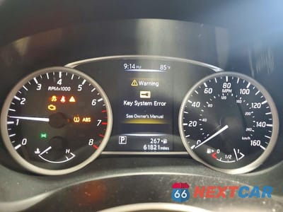 Zdjęcie 9 z 12 samochodu: 2016 NISSAN SENTRA SR VIN:3N1AB7AP7GY271563 - miniatura