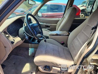 Zdjęcie 7 z 13 samochodu: 1999 FORD EXPLORER VIN:1FMZU32P0XZB50649 - miniatura