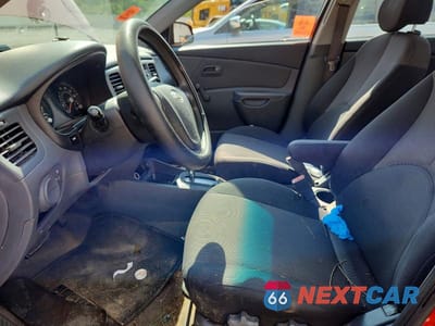 Zdjęcie 7 z 12 samochodu: 2007 KIA RIO BASE VIN:KNADE123876187248 - miniatura
