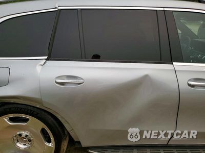 Zdjęcie 11 z 13 samochodu: 2026 MERCEDES-BENZ GLS 63 AMG 4MATIC VIN:4JGFF8KE8TB629039 - miniatura