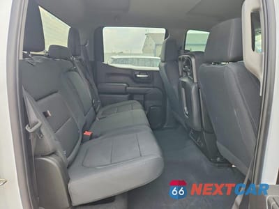 Zdjęcie 10 z 12 samochodu: 2020 CHEVROLET SILVERADO K1500 CUSTOM VIN:3GCUYBEF1LG341247 - miniatura