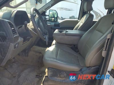 Zdjęcie 7 z 12 samochodu: 2022 FORD F250 SUPER DUTY VIN:1FD7X2B65NEC96694 - miniatura