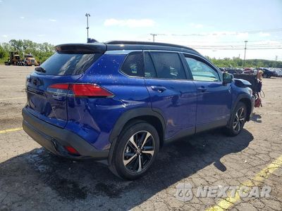 Trzecie zdjęcie samochodu z tyłu: 2024 TOYOTA COROLLA CROSS HYBRID XSE VIN:7MUFBABGXRV050652 - miniatura