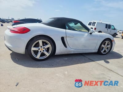 Trzecie zdjęcie samochodu z tyłu: 2016 PORSCHE BOXSTER VIN:WP0CA2A87GS120712 - miniatura