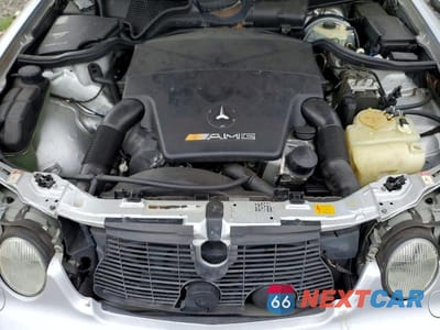Zdjęcie 11 z 12 samochodu: 2001 MERCEDES-BENZ E 55 AMG VIN:WDBJF74J31B309660 - miniatura