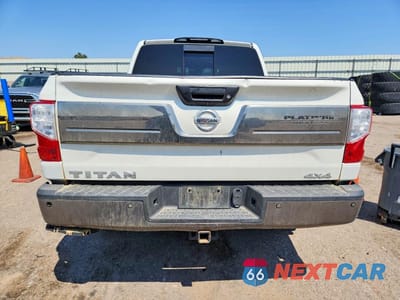 Zdjęcie 6 z 12 samochodu: 2018 NISSAN TITAN PLATINUM RESERVE VIN:1N6AA1E55JN531613 - miniatura