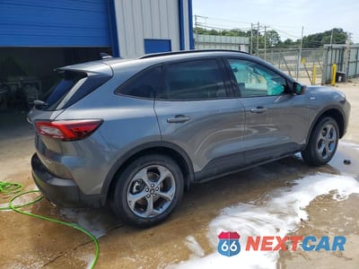Trzecie zdjęcie samochodu z tyłu: 2025 FORD ESCAPE ST LINE SELECT VIN:1FMCU9NA8SUB01334 - miniatura