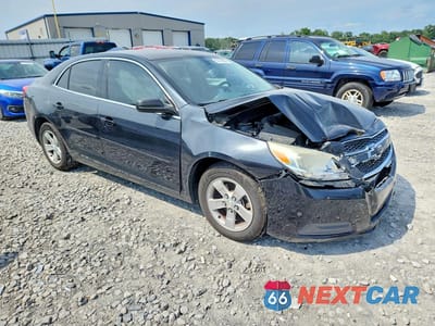 Czwarte zdjęcie samochodu z boku: 2013 CHEVROLET MALIBU LS VIN:1G11B5SA2DF165500 - miniatura
