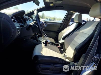 Zdjęcie 7 z 12 samochodu: 2016 VOLKSWAGEN JETTA SPORT VIN:3VWD17AJ8GM401038 - miniatura