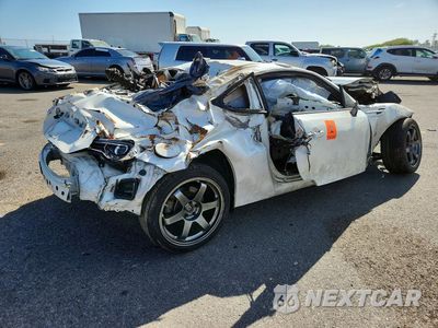 Trzecie zdjęcie samochodu z tyłu: 2017 TOYOTA 86 BASE VIN:JF1ZNAA14H9710697 - miniatura