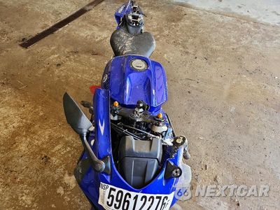 Piąte zdjęcie samochodu w środku: 2024 YAMAHA YZFR7 VIN:JYARM38E9RA013653 - miniatura