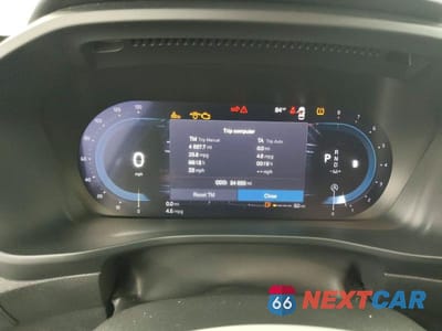 Zdjęcie 9 z 14 samochodu: 2024 VOLVO XC40 CORE VIN:YV4L12UK2R2211653 - miniatura