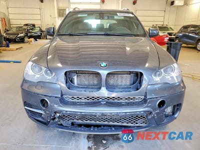 Piąte zdjęcie samochodu w środku: 2012 BMW X5 XDRIVE50I VIN:5UXZV8C50CL425072 - miniatura