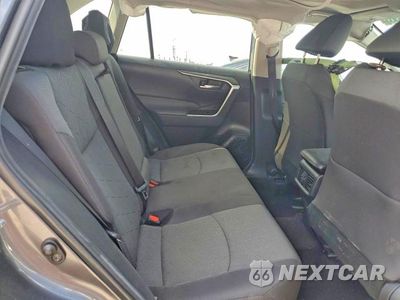 Zdjęcie 10 z 12 samochodu: 2022 TOYOTA RAV4 XLE VIN:2T3W1RFV1NC213297 - miniatura