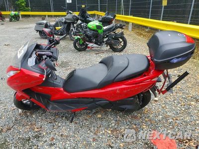 Trzecie zdjęcie samochodu z tyłu: 2014 HONDA NSS300 VIN:MLHNF0405E5000016 - miniatura