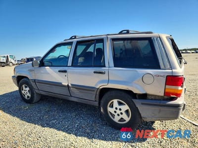 Drugie zdjęcie samochodu z przodu: 1995 JEEP GRAND CHEROKEE LAREDO VIN:1J4GZ58S5SC638375 - miniatura