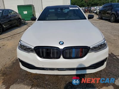 Piąte zdjęcie samochodu w środku: 2017 BMW 540 I VIN:WBAJE5C36HG915430 - miniatura