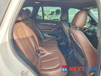 Zdjęcie 11 z 13 samochodu: 2016 BMW X1 XDRIVE28I VIN:WBXHT3C34GP881095 - miniatura