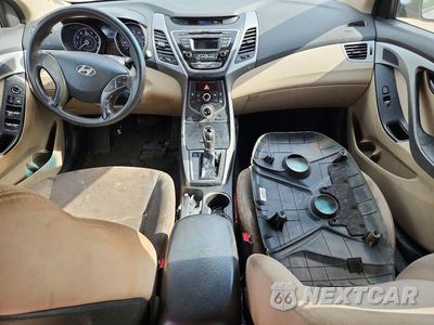 Zdjęcie 8 z 12 samochodu: 2014 HYUNDAI ELANTRA SE VIN:5NPDH4AE7EH523196 - miniatura