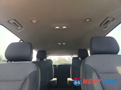 Zdjęcie 10 z 13 samochodu: 2019 CHEVROLET TRAVERSE LT VIN:1GNEVGKWXKJ237066 - miniatura