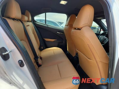 Zdjęcie 11 z 14 samochodu: 2023 LEXUS UX 250H PREMIUM VIN:JTHP6JBH4P2159509 - miniatura