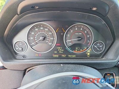 Zdjęcie 9 z 12 samochodu: 2014 BMW 335 XI VIN:WBA3B9G52ENR79492 - miniatura