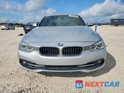 Piąte zdjęcie samochodu w środku: 2017 BMW 330E VIN:WBA8E1C3XHA158560 - miniatura