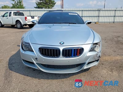 Piąte zdjęcie samochodu w środku: 2007 BMW M6 VIN:WBSEH93547CY23543 - miniatura