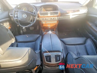Zdjęcie 8 z 12 samochodu: 2003 BMW 760 LI VIN:WBAGN83483DK10207 - miniatura