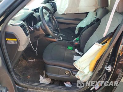 Zdjęcie 7 z 13 samochodu: 2015 KIA SOUL VIN:KNDJN2A28F7231763 - miniatura