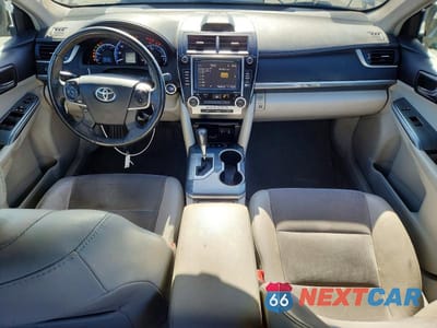 Zdjęcie 8 z 12 samochodu: 2014 TOYOTA CAMRY HYBRID XLE VIN:4T1BD1FK3EU116073 - miniatura