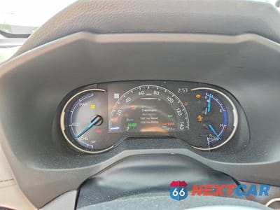 Zdjęcie 9 z 13 samochodu: 2025 TOYOTA RAV4 HYBRID XLE VIN:JTMRWRFV1SD332487 - miniatura