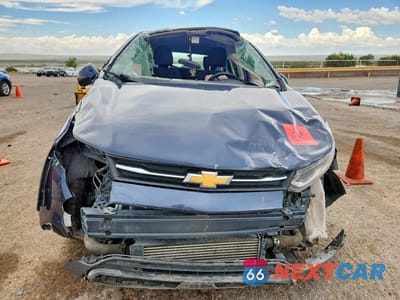 Piąte zdjęcie samochodu w środku: 2018 CHEVROLET TRAX LS VIN:3GNCJKSBXJL290084 - miniatura